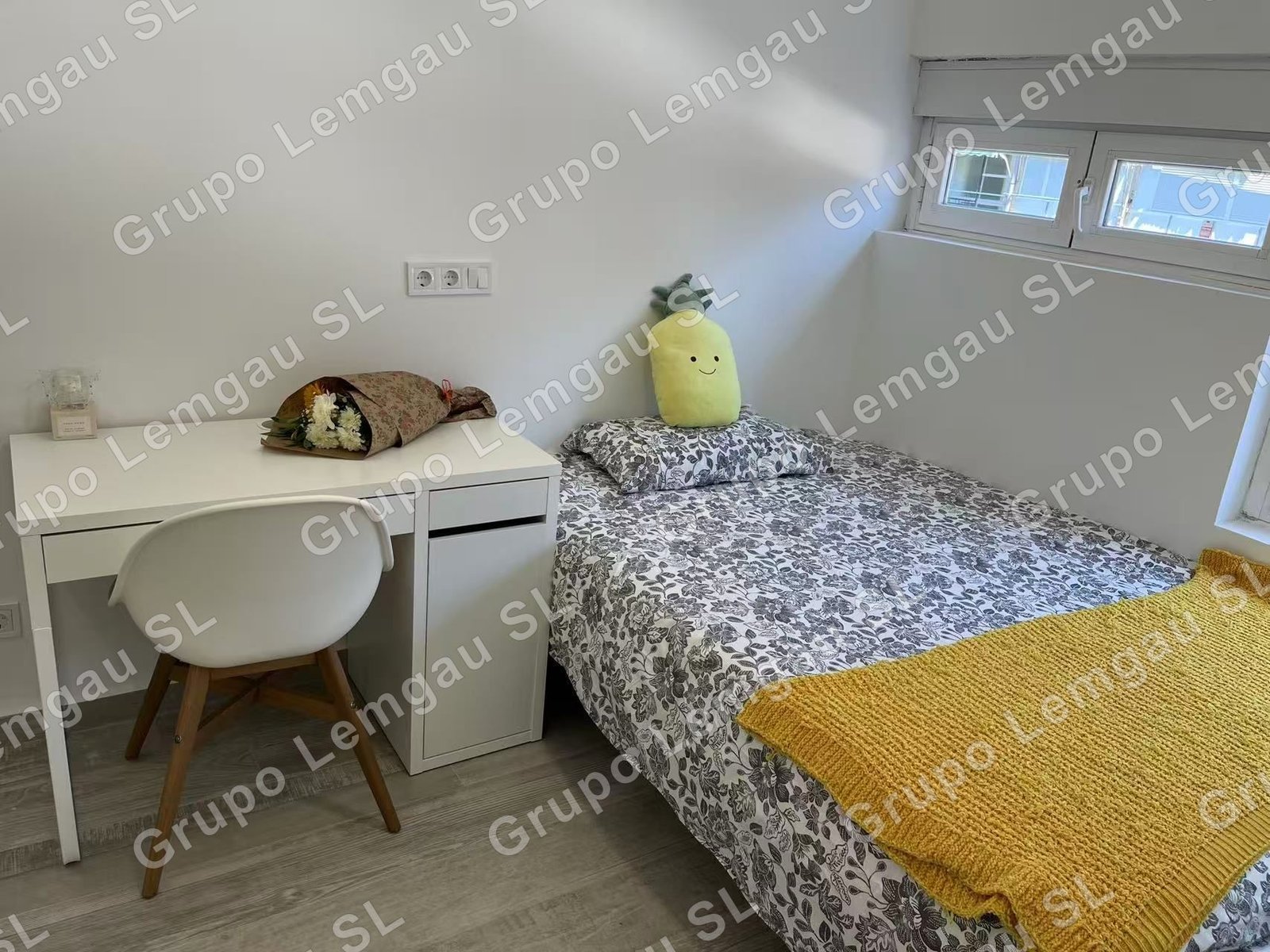 Charming Room | With Air Conditioning